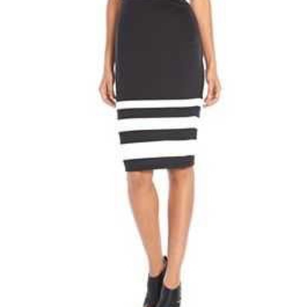 Apt. 9 Stretchy Black and White Pencil Skirt